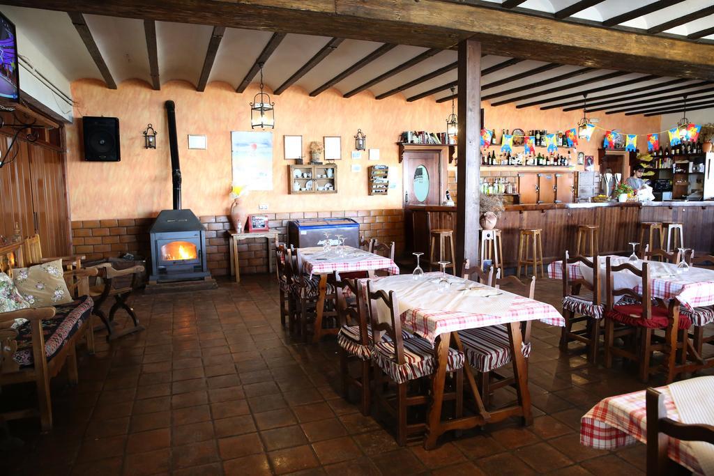 Villafranca de los Caballeros Las Banderas מראה חיצוני תמונה